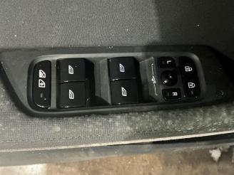 Polestar 2 Polestar 2, Liftback, 2019 78kWh Long Range Single Motor picture 21