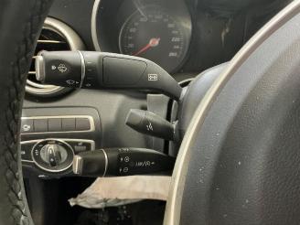 Mercedes C-klasse C (R205), Cabrio, 2016 / 2023 C-180 1.6 16V picture 31