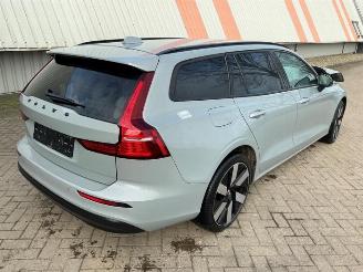 Volvo V-60 V60 II (ZW), Combi, 2018 2.0 B3 16V Mild Hybrid picture 3