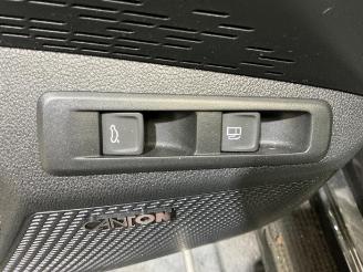 Skoda Octavia Octavia Combi (NXAC), Combi 5-drs, 2019 iV 1.4 TSI RS 16V picture 15
