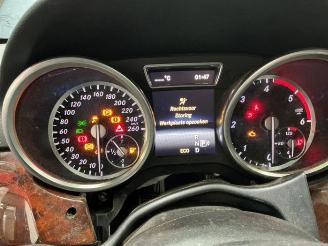 Mercedes ML ML III (166), SUV, 2011 / 2015 3.0 ML-350 BlueTEC V6 24V 4-Matic picture 19