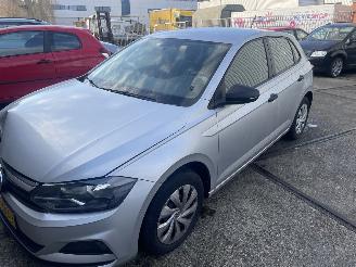 skadebil auto Volkswagen Polo 1.0 MPI 2019/1