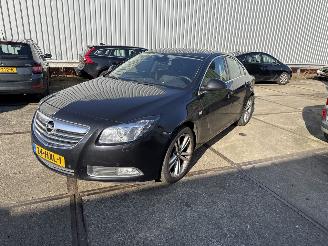 uszkodzony samochody osobowe Opel Insignia 1.6  T Business 2009/3