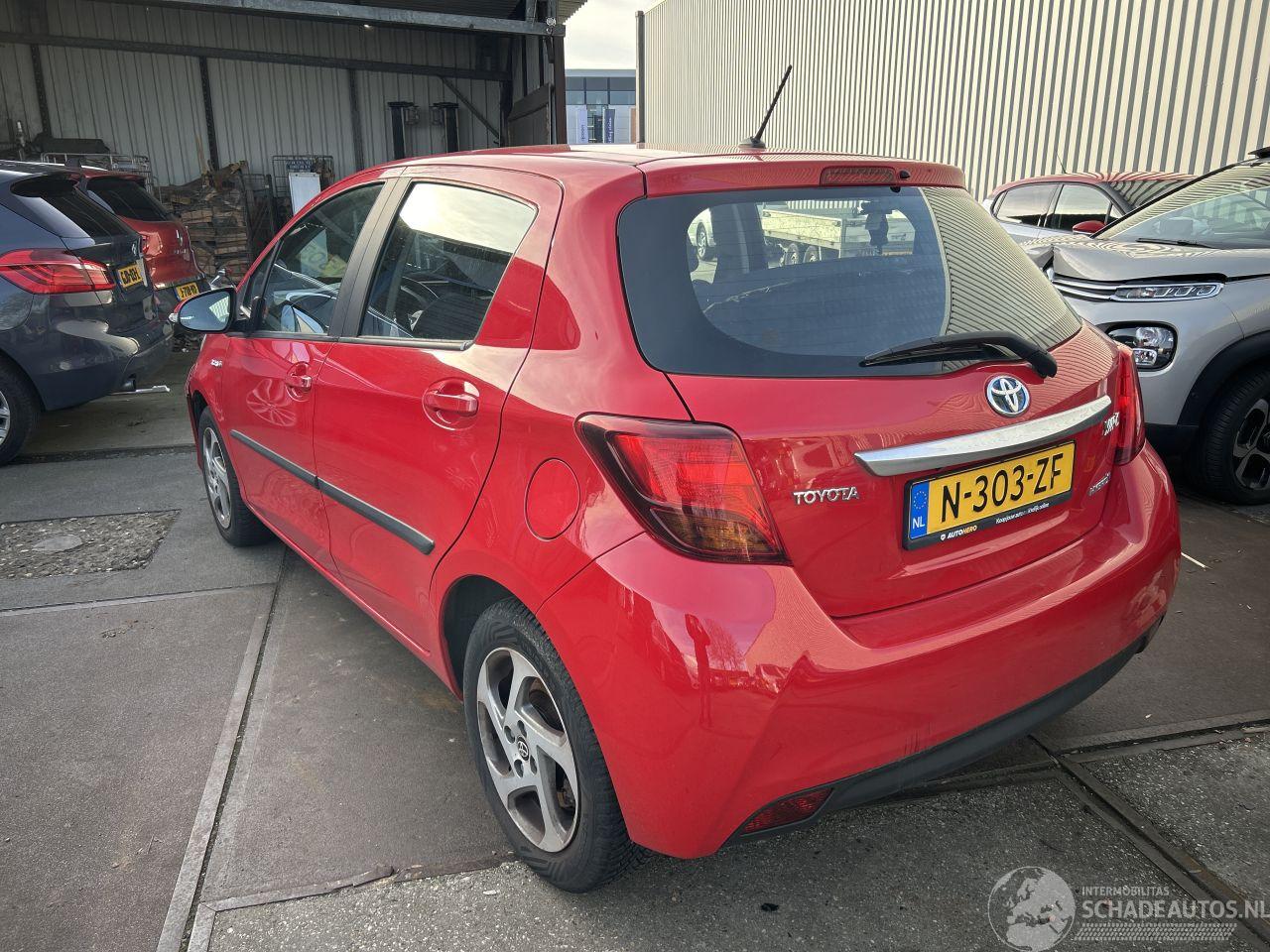 Toyota Yaris 1.5 HYBRID NOW