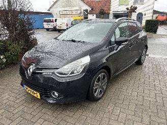 Schadeauto Renault Clio 1.5 DCI ECO NIGHT&DAY 2014/7