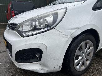 Kia Rio 1.2 CVVT PLUS PACK picture 5