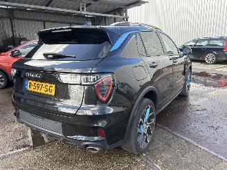 Lynk & Co 01 1.5 picture 2