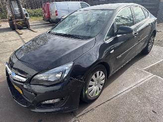 Coche accidentado Opel Astra 1,4 TURBO  Edition 2016/1