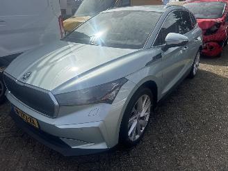 krockskadad bil auto Skoda Enyaq 80 2021/1