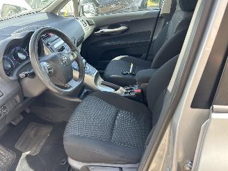 Toyota Auris 1.8 FULL HYBRID ASPIRATION picture 13