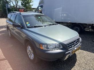 Voiture accidenté Volvo Xc-70 2.5 T  CROSS COUNTRY 2004/11