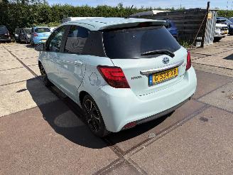 Schadeauto Toyota Yaris 1.5  Hybrid Dynamic 2015/4