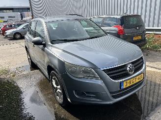 Vaurioauto  passenger cars Volkswagen Tiguan 1.4 TSI TREND&FUN 4 MOTION 2008/7
