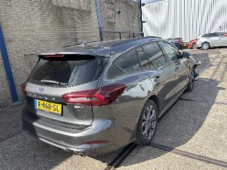 Ford Focus 1.0 ECOBOOST HYBRID ST LINE picture 3