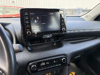 Toyota Yaris 1.5 Hybrid Dynamic picture 9
