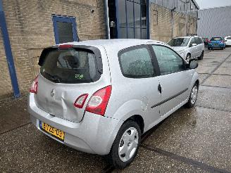 Renault Twingo 10.2 16V  PARISIENNE picture 3