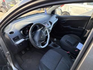 Kia Picanto 1.0 CVVT ISG  Airco picture 6