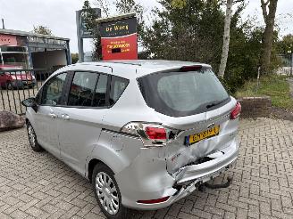Ford B-Max 1.0   Eco   Boost Style picture 4