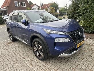 damaged passenger cars Nissan X-Trail 1.5 E-POWER TEKNA 2023/1