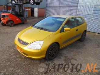 Vrakbiler auto Honda Civic Civic (EP/EU), Hatchback 3-drs, 2000 / 2005 1.4 16V 2001/10