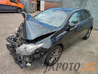 Auto da rottamare Toyota Auris Auris (E18), Hatchback 5-drs, 2012 / 2019 1.4 D-4D-F 16V 2015/4