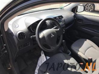 Mitsubishi Space-star Space Star (A0), Hatchback, 2012 1.0 12V picture 10