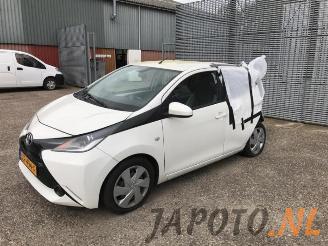 rozbiórka samochody osobowe Toyota Aygo Aygo (B40), Hatchback, 2014 1.0 12V VVT-i 2017/5