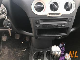 Toyota Yaris Yaris (P1), Hatchback, 1999 / 2005 1.5 TS 16V VVT-i picture 8