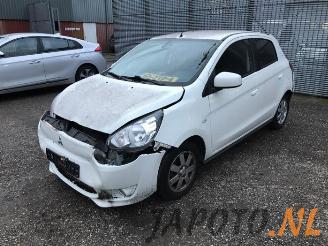 Auto da rottamare Mitsubishi Space-star Space Star (A0), Hatchback, 2012 1.0 12V 2013/2