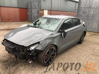 Salvage car Hyundai I-30 i30 Fastback (PDEBA/PEDBC), Liftback, 2017 2.0 N Turbo 16V 2019/1