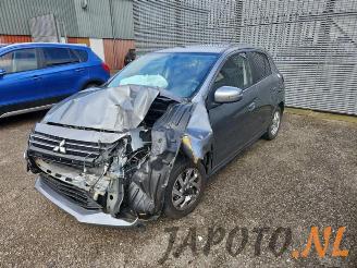 Vrakbiler auto Mitsubishi Space-star Space Star (A0), Hatchback, 2012 1.2 12V 2020/12