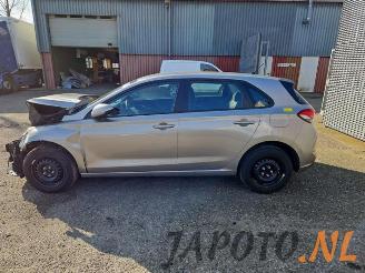 Hyundai I-30 i30 (GDHB5), Hatchback, 2011 1.4 16V picture 2