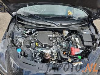 Suzuki Swift Swift (ZCE/ZDE), Hatchback 5-drs, 2023 1.2 VVT 12V Hybrid picture 14