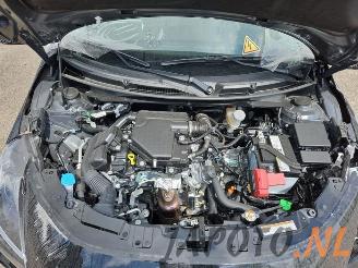 Suzuki Swift Swift (ZCE/ZDE), Hatchback 5-drs, 2023 1.2 VVT 12V Hybrid picture 14