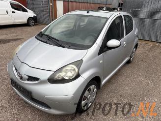 Uttjänta bilar auto Toyota Aygo Aygo (B10), Hatchback, 2005 / 2014 1.0 12V VVT-i 2006/4