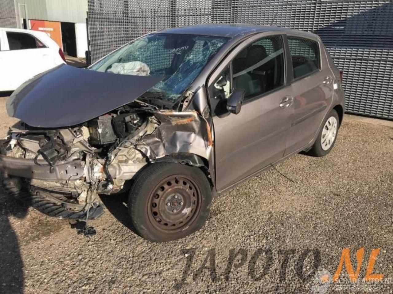 Toyota Yaris Yaris III (P13), Hatchback, 2010 / 2020 1.33 16V Dual VVT-I