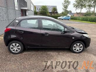 Mazda 2 2 (DE), Hatchback, 2007 / 2015 1.3 16V S-VT picture 6