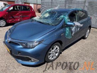 Uttjänta bilar auto Toyota Auris Auris (E18), Hatchback 5-drs, 2012 / 2019 1.8 16V Hybrid 2015/8