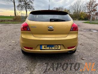 Kia Pro cee d Pro cee'd (EDB3), Hatchback 3-drs, 2008 / 2012 1.6 CVVT 16V picture 4