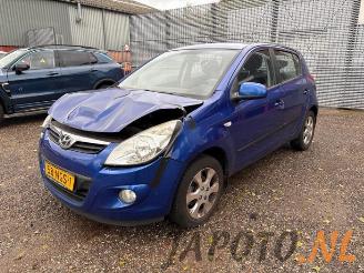 Vrakbiler auto Hyundai I-20 i20, Hatchback, 2008 / 2015 1.4i 16V 2010/11
