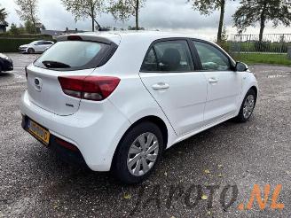 Kia Rio Rio IV (YB), Hatchback, 2017 1.0i T-GDi 100 12V picture 5