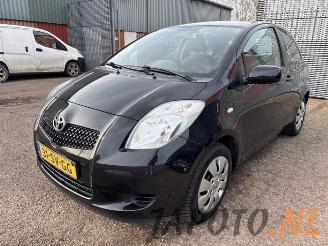 Uttjänta bilar auto Toyota Yaris Yaris II (P9), Hatchback, 2005 / 2014 1.3 16V VVT-i 2006/5