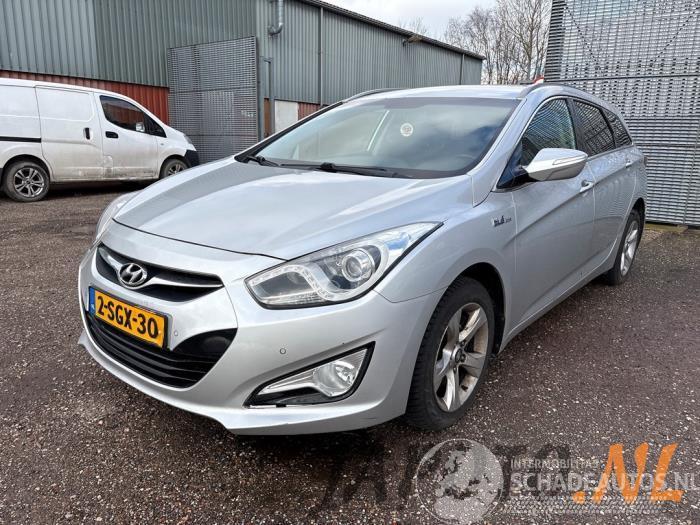 Hyundai I-40 i40 CW (VFC), Combi, 2011 / 2019 1.6 GDI 16V