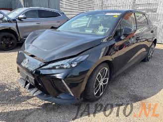 Voiture accidenté MG MG4  2025/7