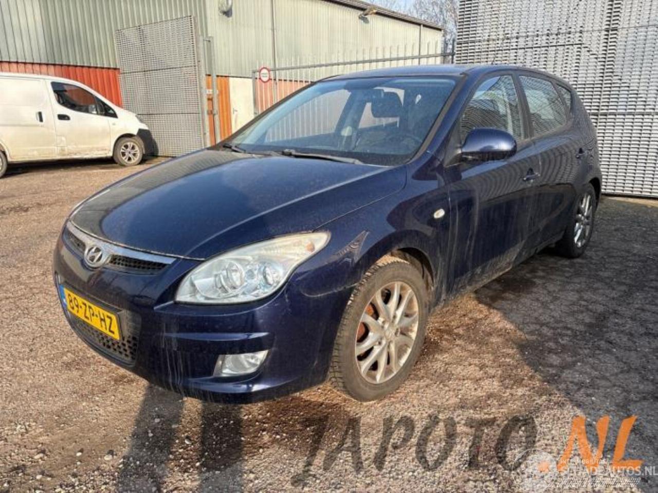 Hyundai I-30 i30 (FD), Hatchback, 2007 / 2011 1.6 CVVT 16V