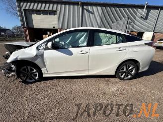 Toyota Prius Prius (ZVW5), Hatchback, 2015 / 2022 1.8 16V Hybrid picture 2
