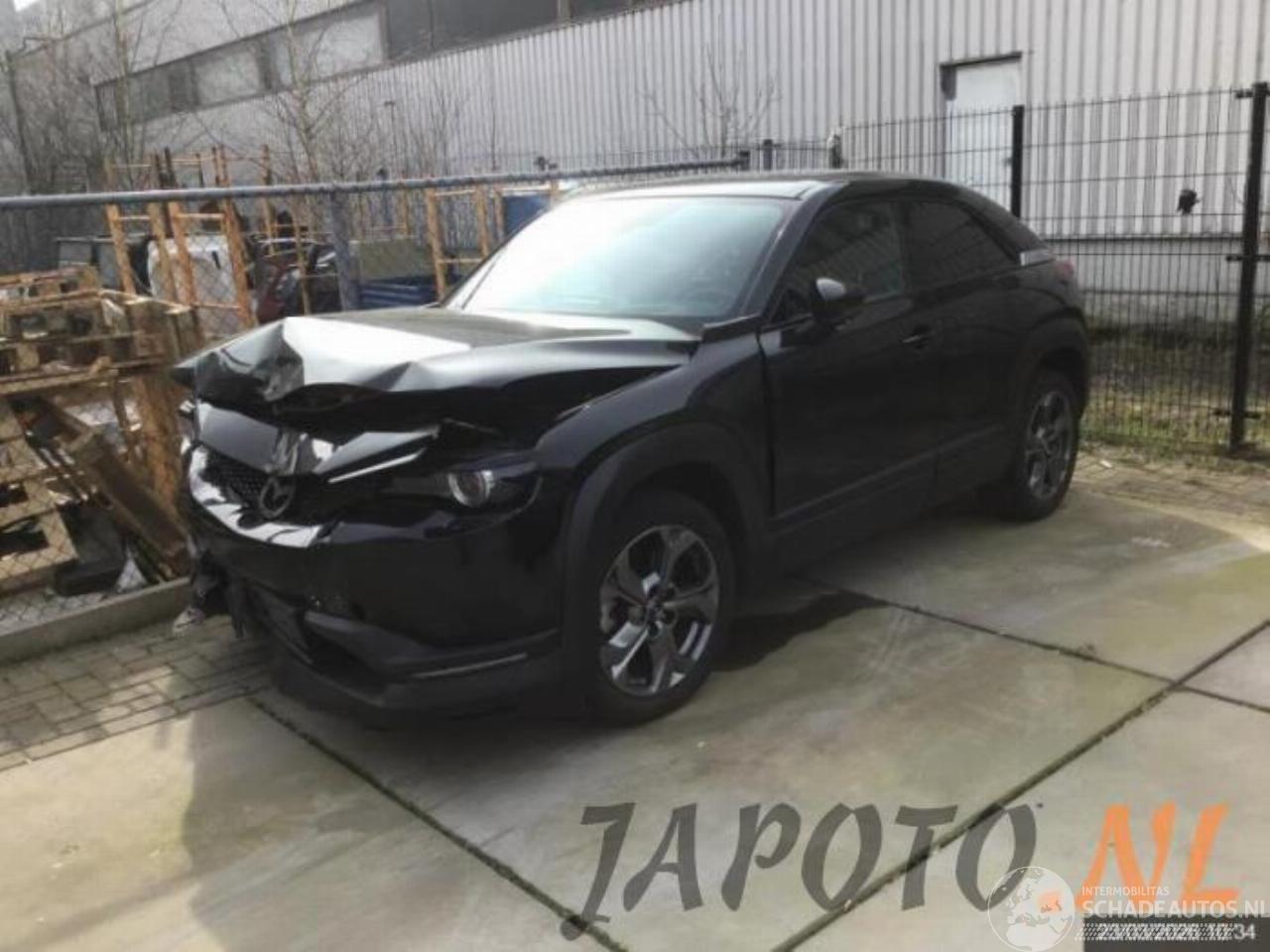 Mazda MX-30 MX-30, SUV, 2020 e-SkyActiv 145