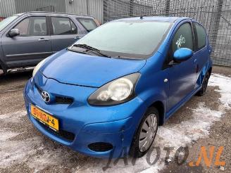 Coche siniestrado Toyota Aygo Aygo (B10), Hatchback, 2005 / 2014 1.0 12V VVT-i 2010/3