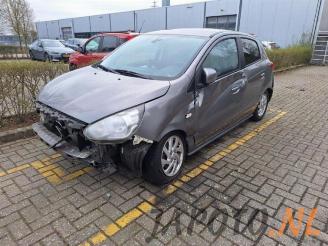 Unfallwagen Mitsubishi Space-star Space Star (A0), Hatchback, 2012 1.0 12V 2016/2