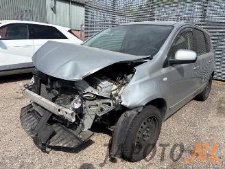 Vrakbiler auto Nissan Note Note (E11), MPV, 2006 / 2013 1.6 16V 2010/6